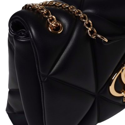 THE EMBOSSED Q SHOULDER BAG